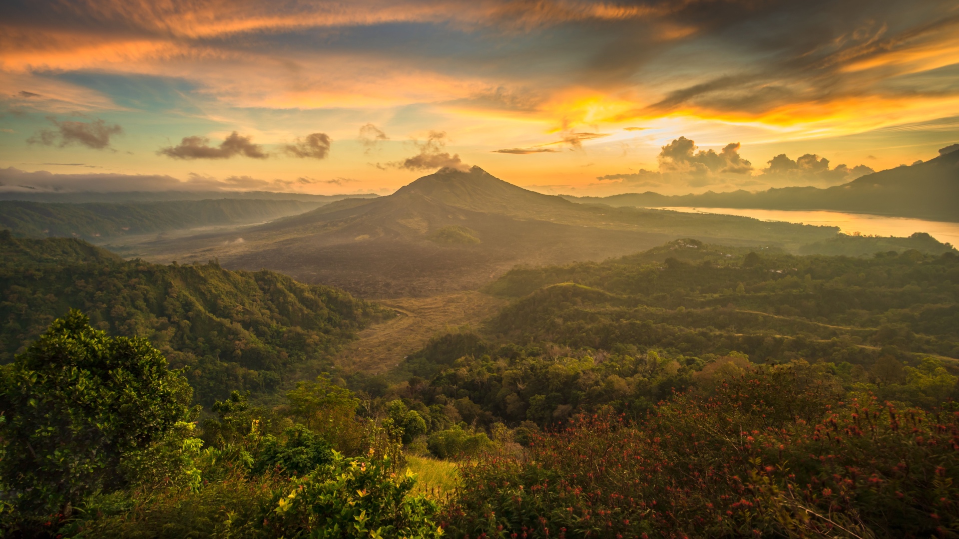 Discover sunrise of mount batur