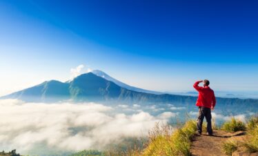 Explore mount batur with private Bali driver
